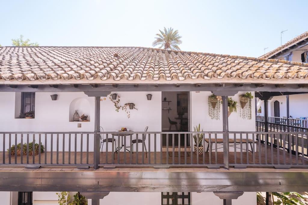 New Apartment In Traditional Building Of The XVI Century Sevilla Eksteriør bilde