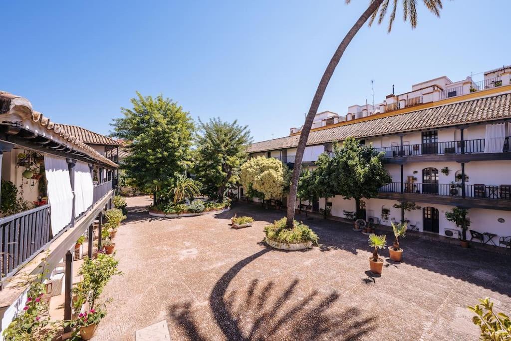 New Apartment In Traditional Building Of The XVI Century Sevilla Eksteriør bilde